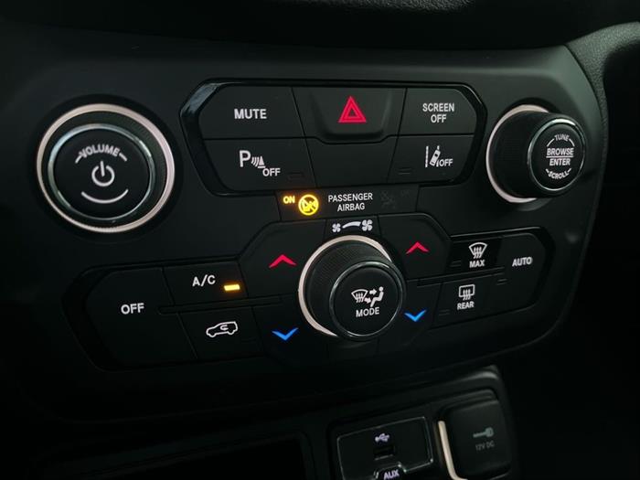 AutoSilver - JEEP Renegade | ID 35633