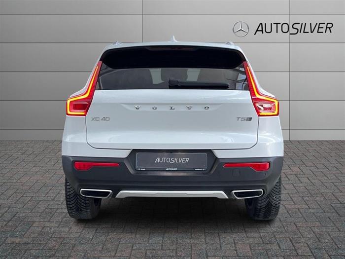 AutoSilver - VOLVO XC40 | ID 35874