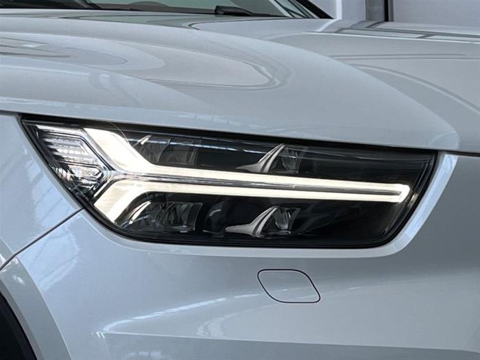 AutoSilver - VOLVO XC40 | ID 35874