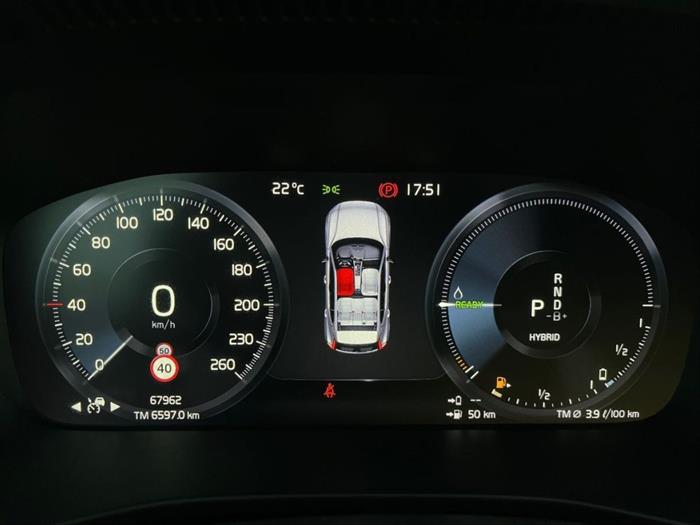 AutoSilver - VOLVO XC40 | ID 35874