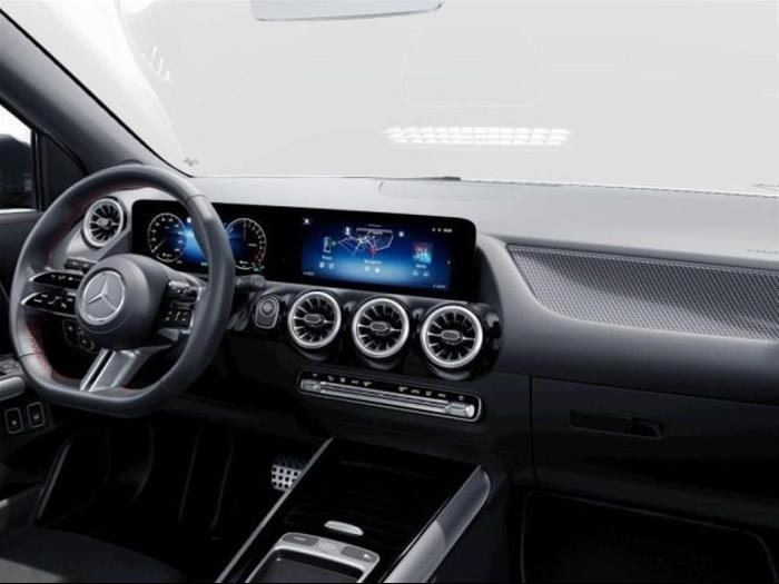 AutoSilver - MERCEDES-BENZ GLA 200 | ID 35880