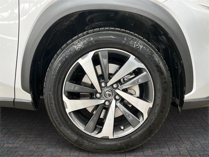 AutoSilver - LEXUS NX 300 | ID 36173