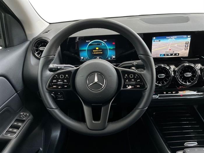 AutoSilver - MERCEDES-BENZ GLA 200 | ID 36194