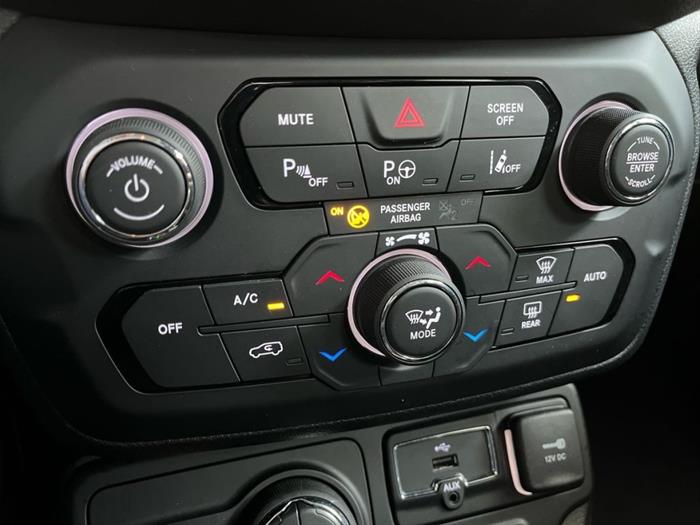 AutoSilver - JEEP Renegade | ID 36526