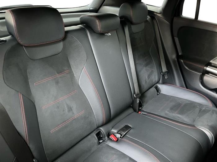 AutoSilver - MERCEDES-BENZ GLA 200 | ID 36738
