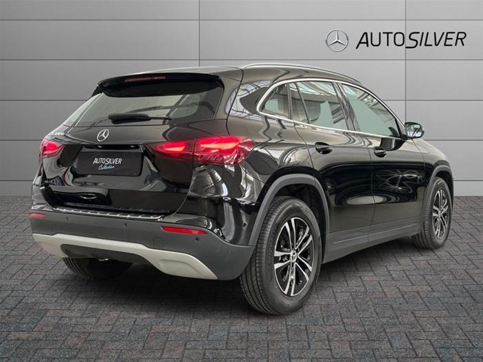 AutoSilver - MERCEDES-BENZ GLA 180 | ID 37475