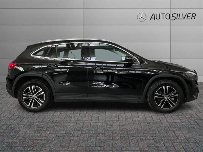 AutoSilver - MERCEDES-BENZ GLA 180 | ID 37475