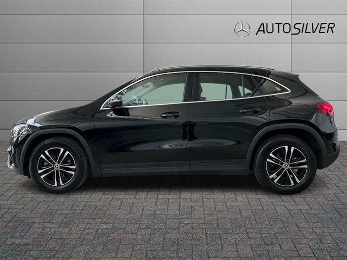 AutoSilver - MERCEDES-BENZ GLA 180 | ID 37475