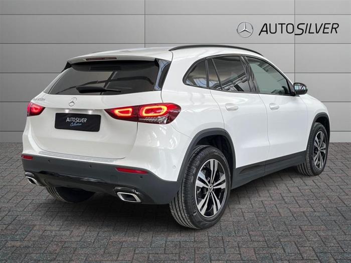AutoSilver - MERCEDES-BENZ GLA 200 | ID 37537