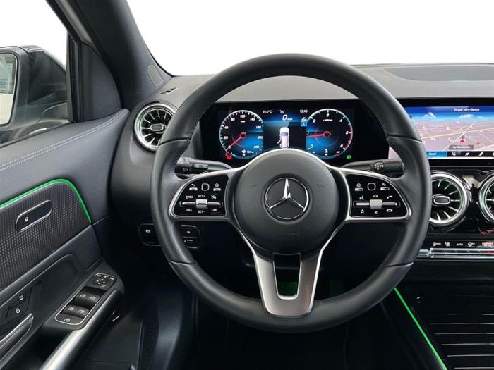 AutoSilver - MERCEDES-BENZ GLA 200 | ID 37537