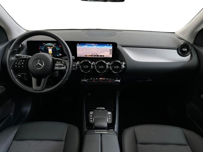 AutoSilver - MERCEDES-BENZ GLA 200 | ID 37603