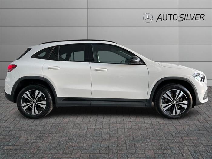 AutoSilver - MERCEDES-BENZ GLA 200 | ID 37880