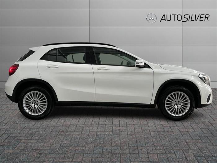 AutoSilver - MERCEDES-BENZ GLA 180 | ID 37924