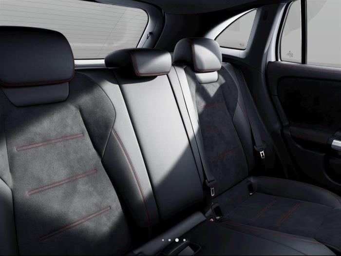 AutoSilver - MERCEDES-BENZ GLA 200 | ID 38112