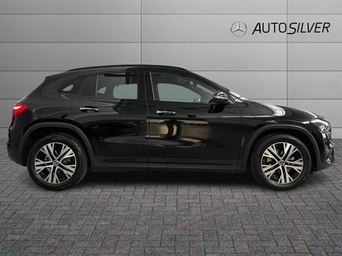 AutoSilver - MERCEDES-BENZ GLA 200 | ID 38314