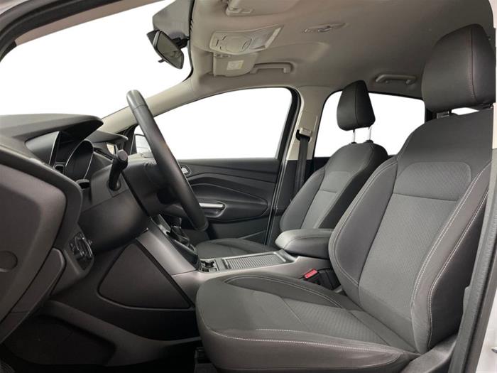 AutoSilver - FORD Kuga | ID 38523