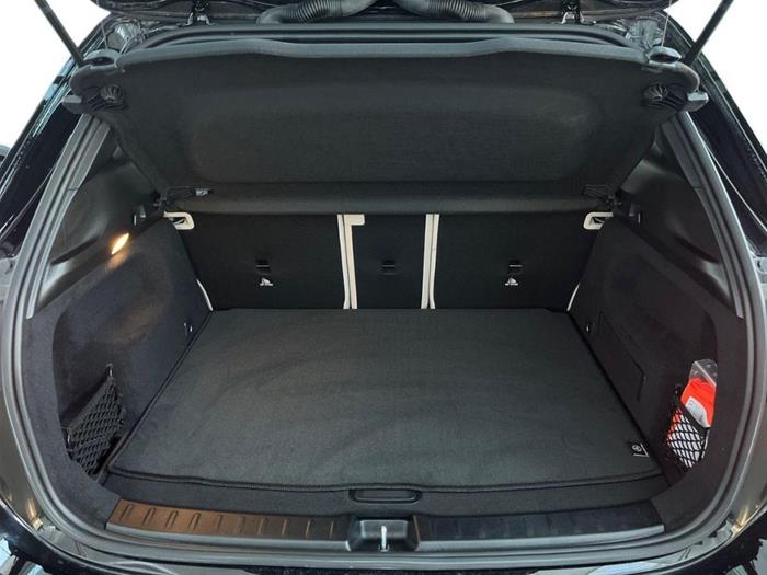 AutoSilver - MERCEDES-BENZ GLA 200 | ID 38895