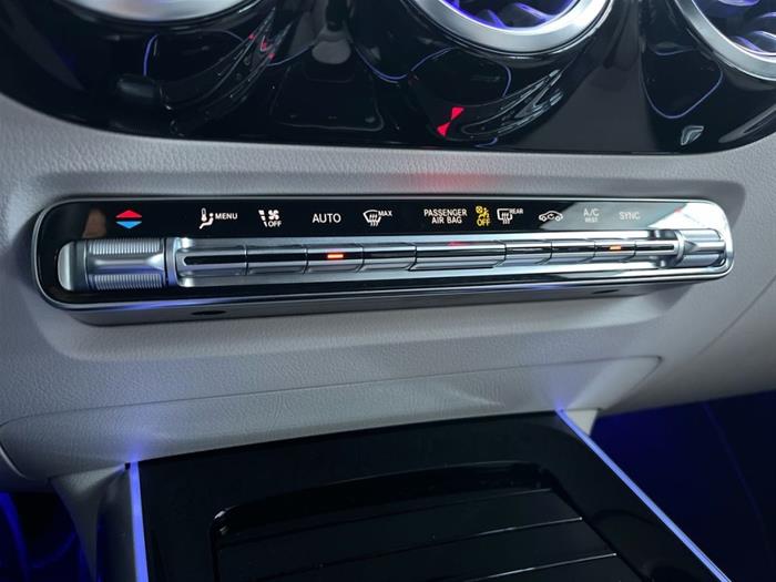 AutoSilver - MERCEDES-BENZ GLA 200 | ID 38895