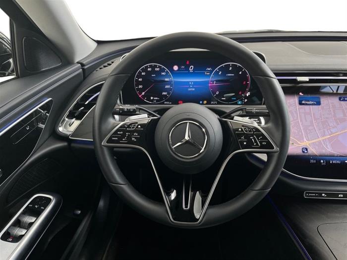 AutoSilver - MERCEDES-BENZ E 220 | ID 39101