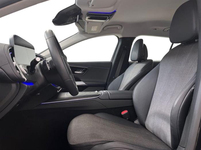 AutoSilver - MERCEDES-BENZ E 220 | ID 39101