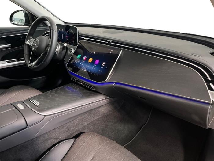 AutoSilver - MERCEDES-BENZ E 220 | ID 39101