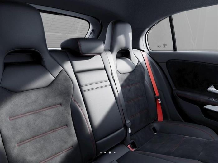 AutoSilver - MERCEDES-BENZ A 35 AMG | ID 39103