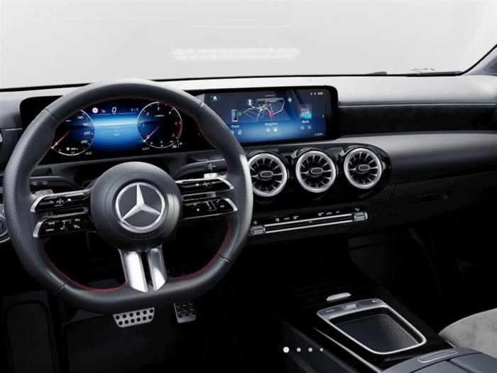 AutoSilver - MERCEDES-BENZ A 180 | ID 39105