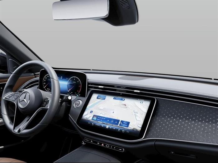 AutoSilver - MERCEDES-BENZ E 220 | ID 39240