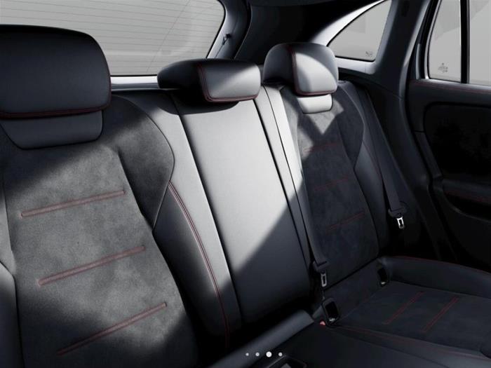 AutoSilver - MERCEDES-BENZ GLA 200 | ID 39245