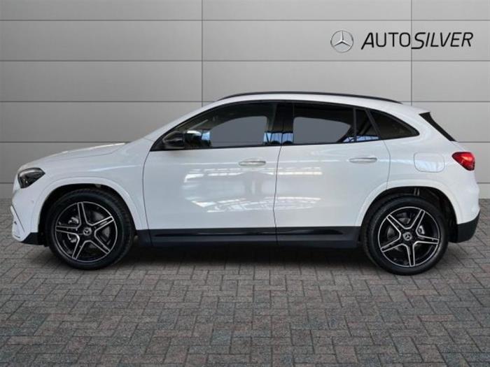 AutoSilver - MERCEDES-BENZ GLA 200 | ID 39252