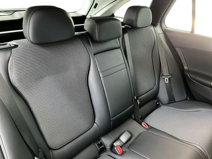 AutoSilver - MERCEDES-BENZ C 200 | ID 39363