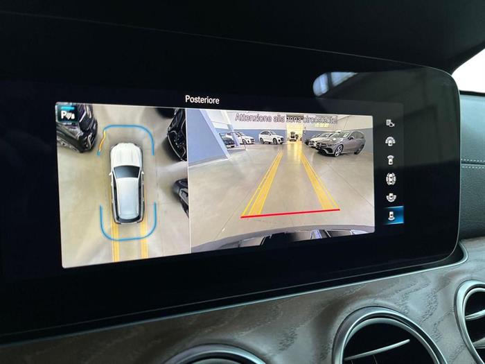 AutoSilver - MERCEDES-BENZ E 220 | ID 39384