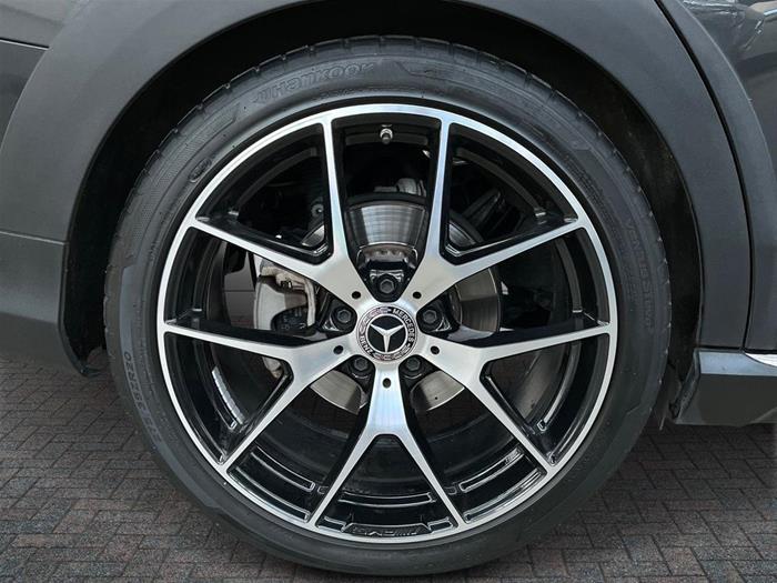 AutoSilver - MERCEDES-BENZ E 220 | ID 39384