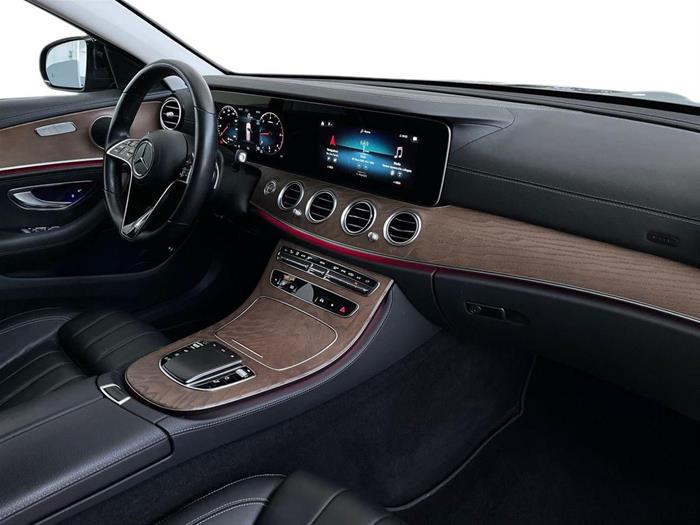 AutoSilver - MERCEDES-BENZ E 220 | ID 39384