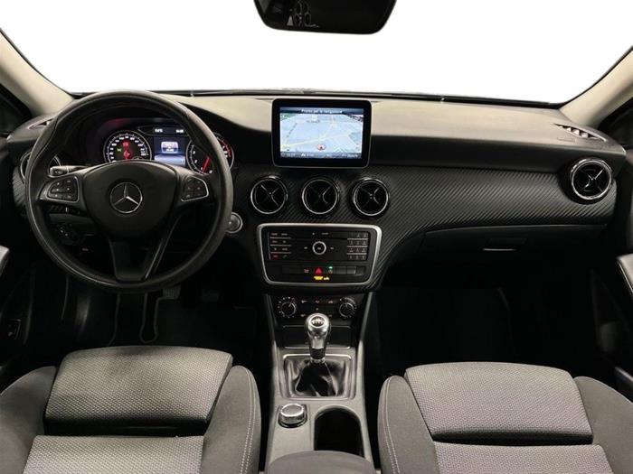 AutoSilver - MERCEDES-BENZ GLA 180 | ID 39844