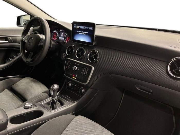 AutoSilver - MERCEDES-BENZ GLA 180 | ID 39844