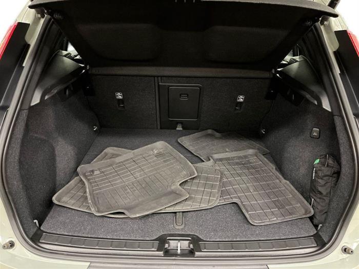 AutoSilver - VOLVO XC40 | ID 40015