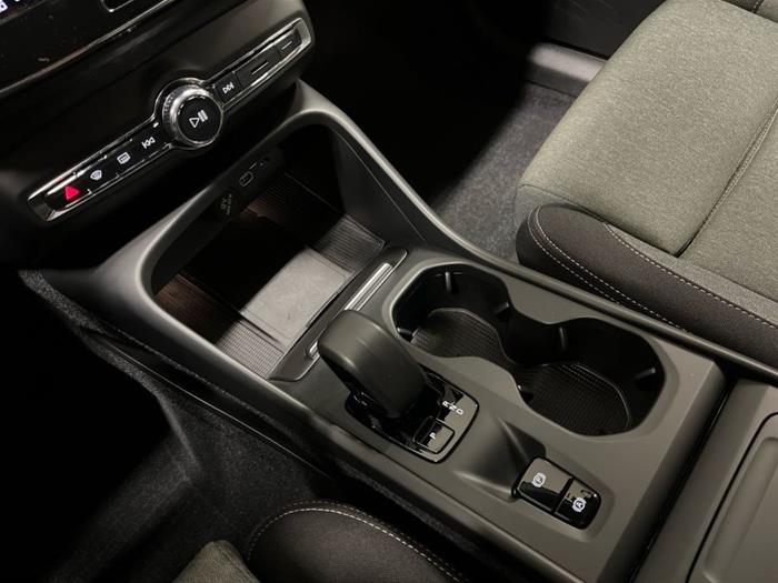 AutoSilver - VOLVO XC40 | ID 40015