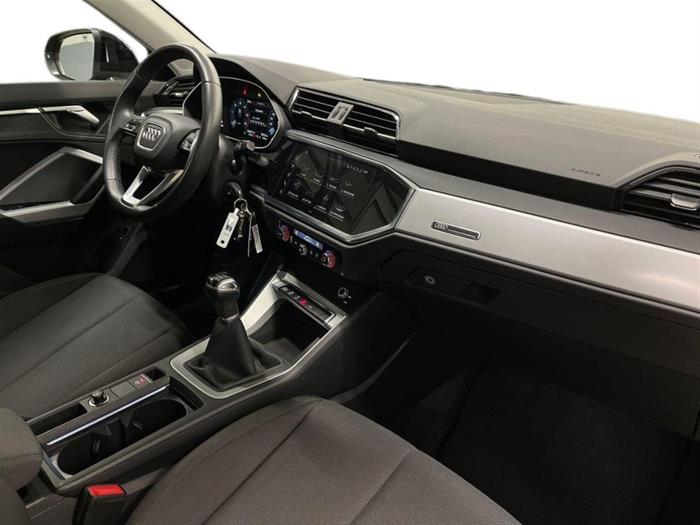 AutoSilver - AUDI Q3 | ID 40043