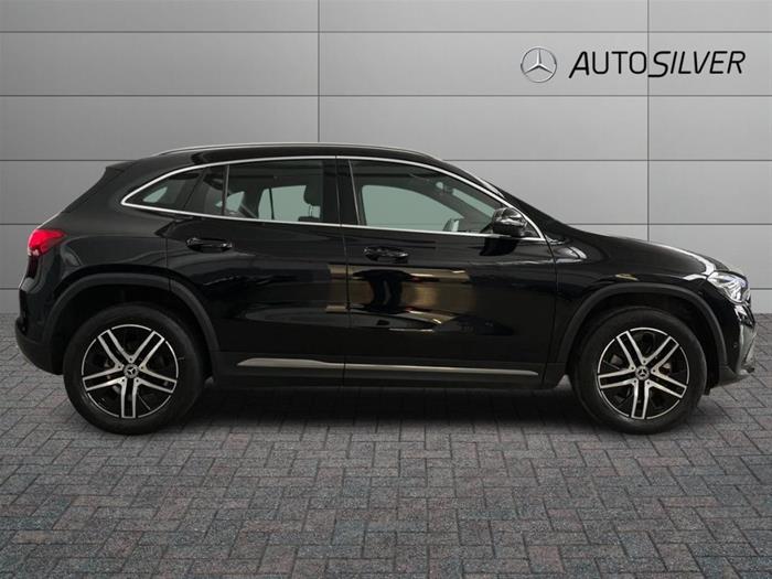 AutoSilver - MERCEDES-BENZ GLA 180 | ID 40159