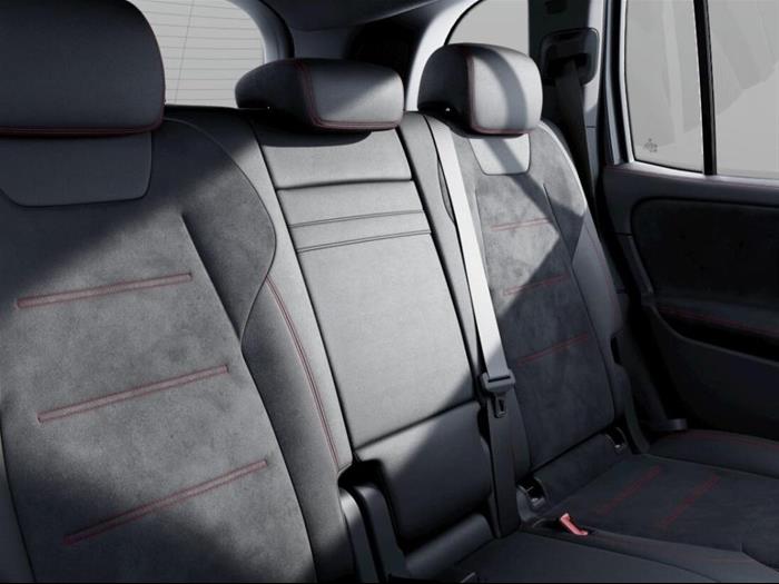 AutoSilver - MERCEDES-BENZ GLB 200 | ID 40310