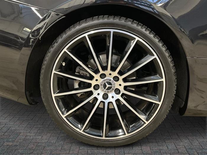 AutoSilver - MERCEDES-BENZ E 200 | ID 40465