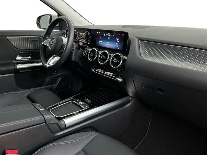 AutoSilver - MERCEDES-BENZ GLA 180 | ID 40685