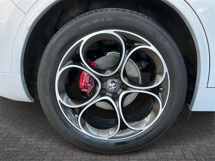 AutoSilver - ALFA ROMEO Stelvio | ID 40729