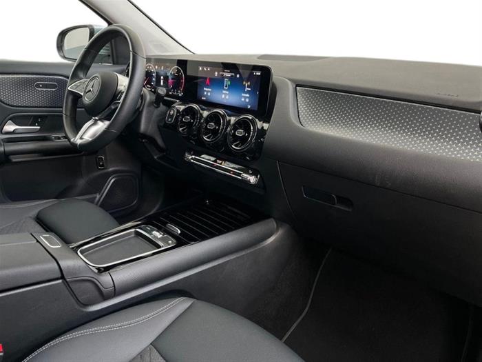 AutoSilver - MERCEDES-BENZ GLA 180 | ID 40944