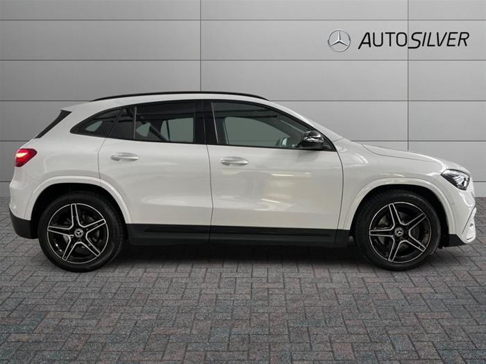 AutoSilver - MERCEDES-BENZ GLA 200 | ID 41121