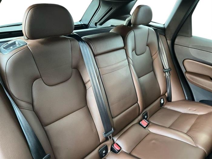 AutoSilver - VOLVO XC60 | ID 41305