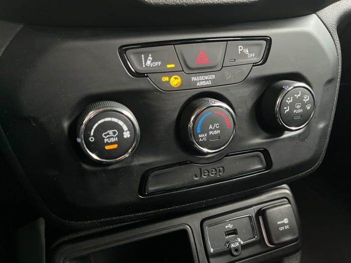 AutoSilver - JEEP Renegade | ID 41727