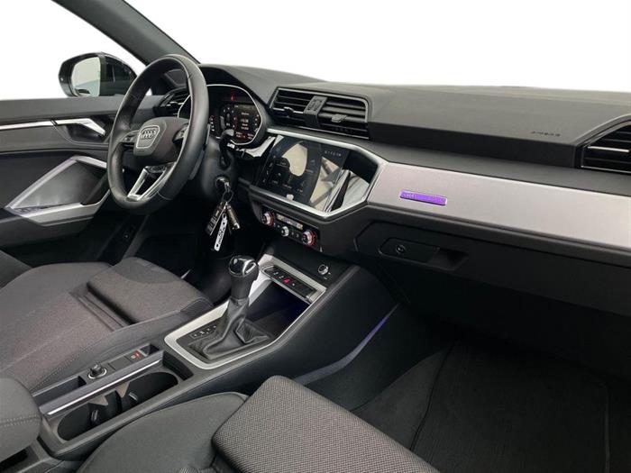 AutoSilver - AUDI Q3 | ID 41742