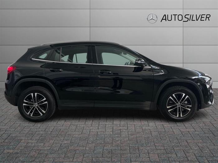 AutoSilver - MERCEDES-BENZ GLA 180 | ID 42782